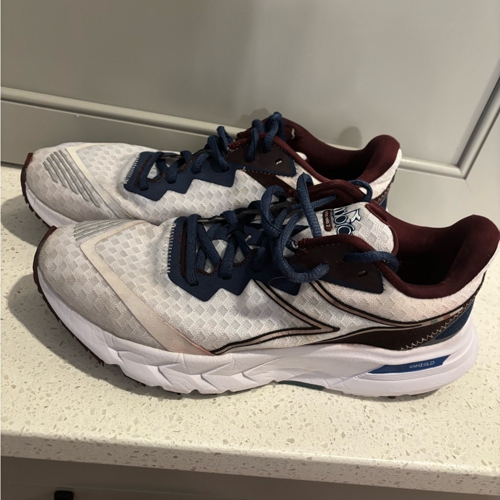 Diadora Mythos Blushield Volo 2 Sneakers - White, navy and Burgundy 7.5 - Picture 2 of 13